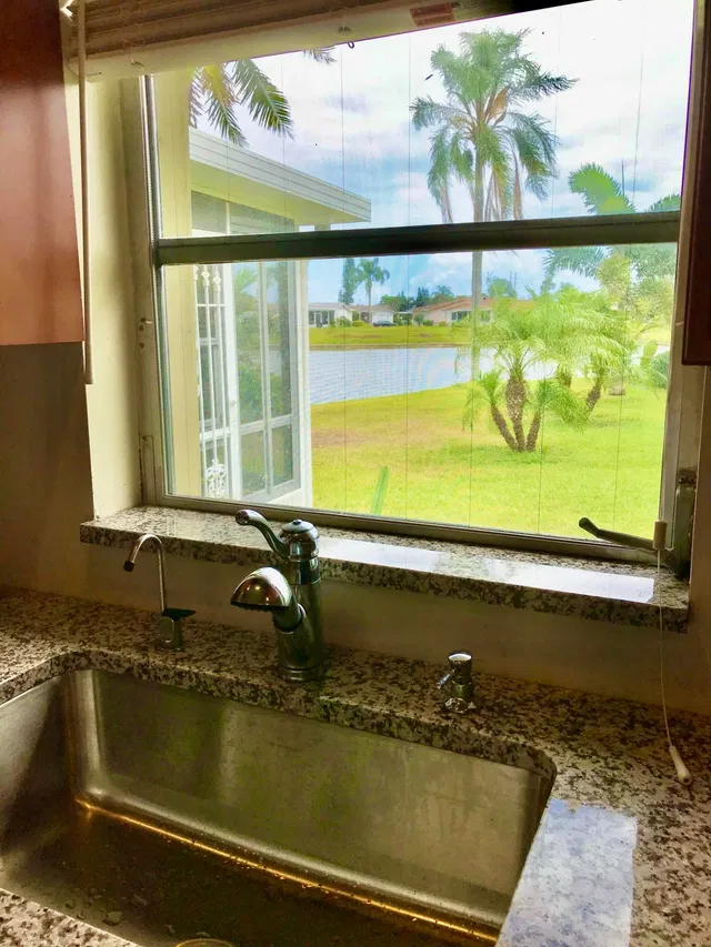 Residence photo 9