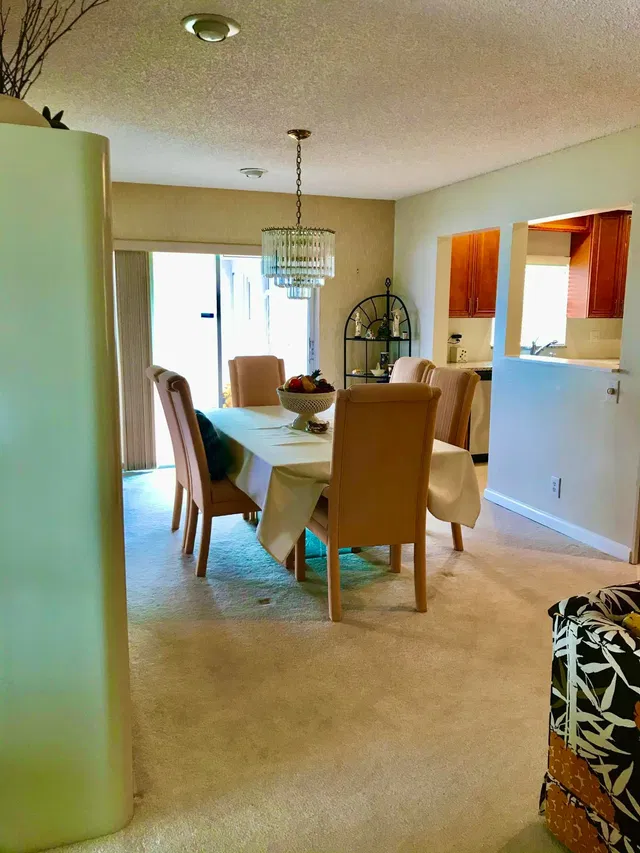 Residence photo 11