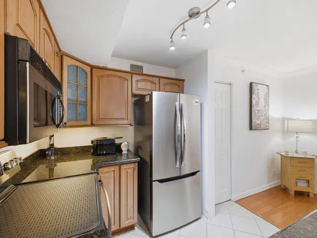 Flagler Pointe Unit 419 photo 11