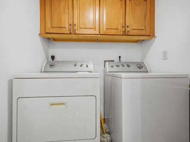 Flagler Pointe Unit 419 photo 22