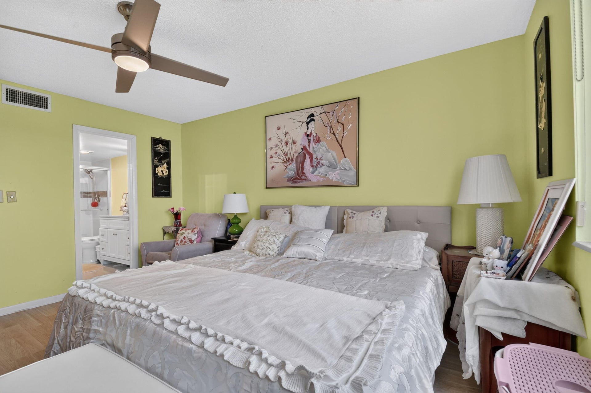  Unit 103 photo 17