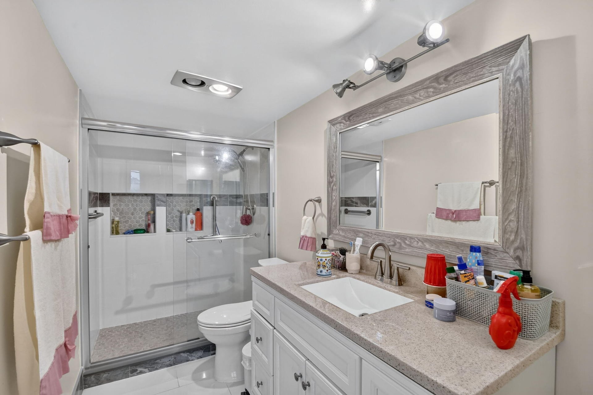  Unit 103 photo 19