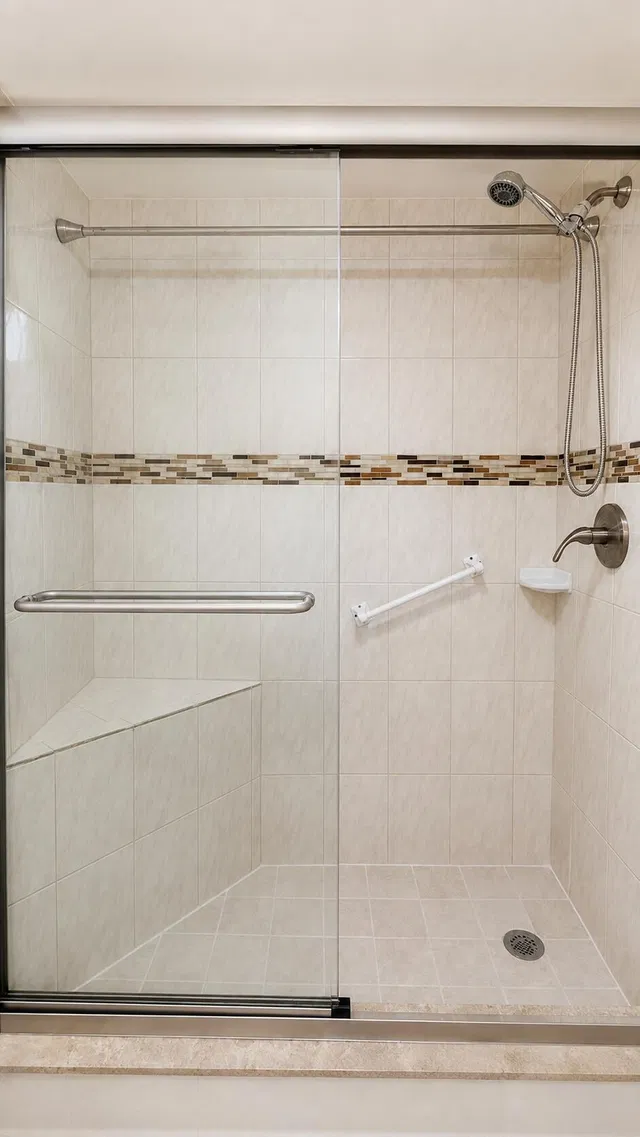 Unit 303 photo 11
