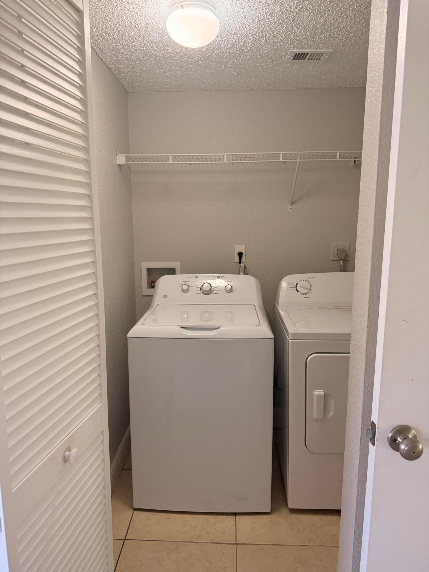  Unit H photo 6