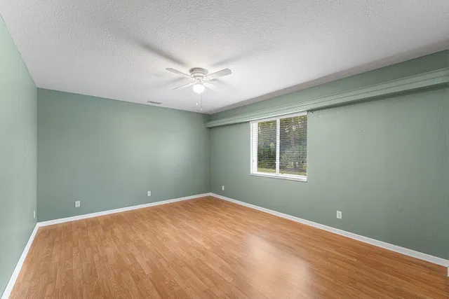  Residence photo 12