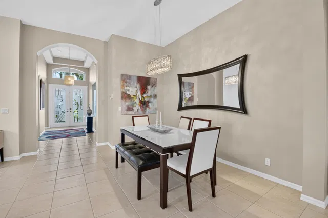 Residence photo 6