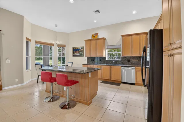 Residence photo 19