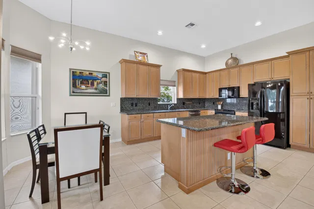 Residence photo 20