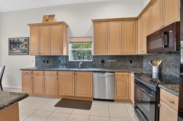 Residence photo 27