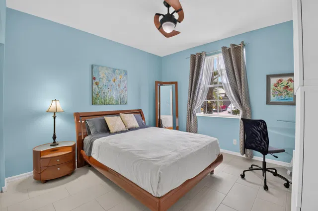 Residence photo 35