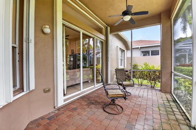 Residence photo 41
