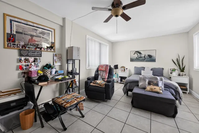  Residence photo 14