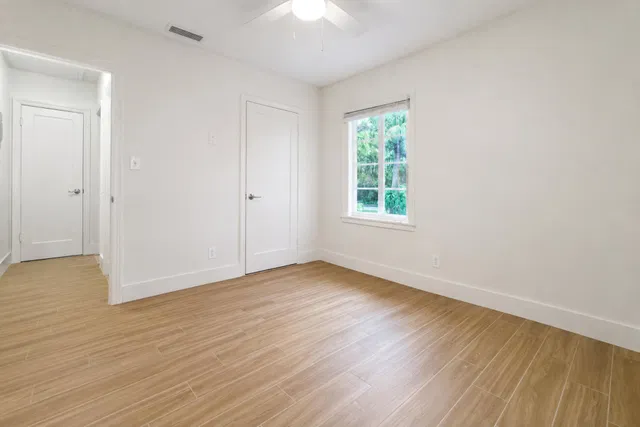Residence photo 3