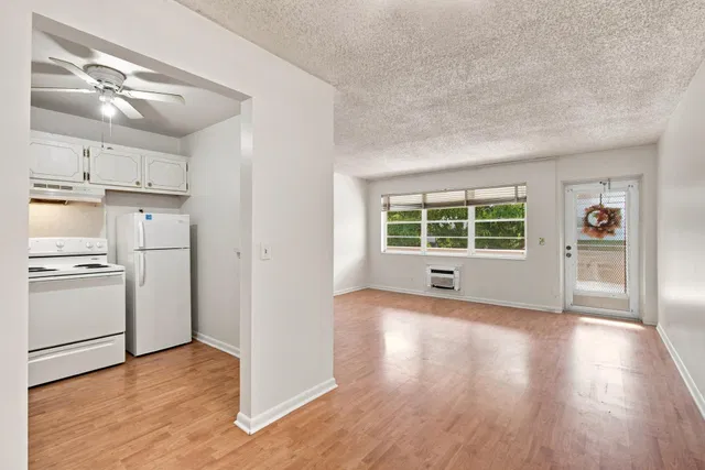  Residence photo 13