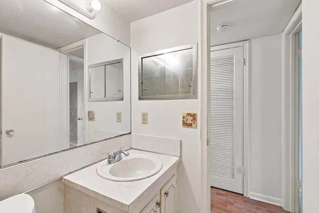  Residence photo 17