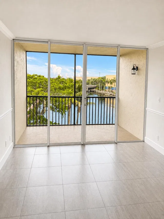 Boca Raton Unit 505 photo 5