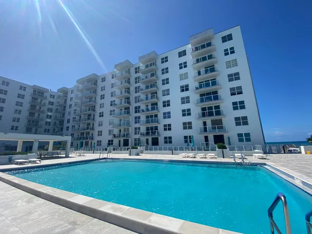 South Palm Beach Unit 3280 photo 21
