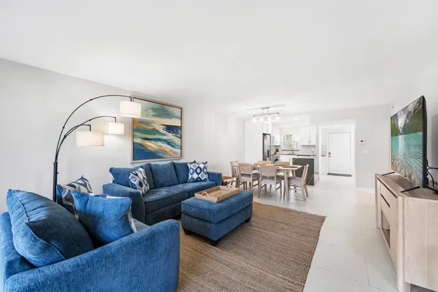 Singer Island Unit 167 photo 5