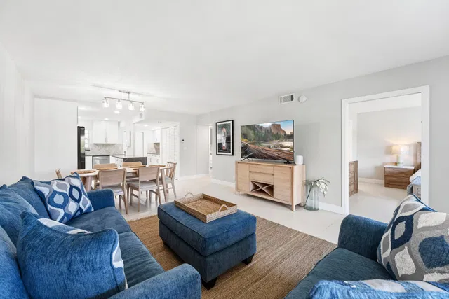 Singer Island Unit 167 photo 6