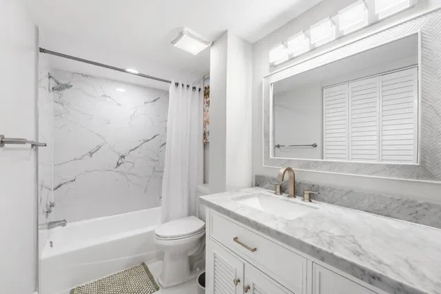 Singer Island Unit 167 photo 9