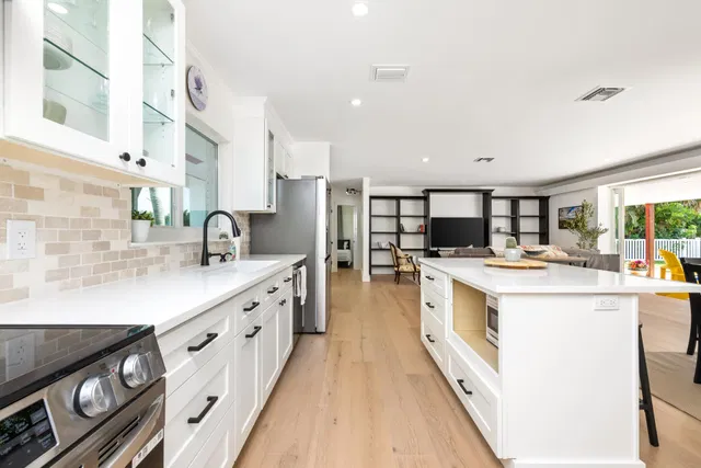 Residence photo 5