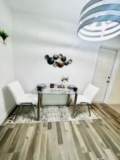 Residence photo 12