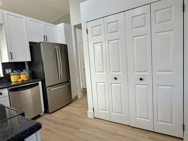 Residence photo 7