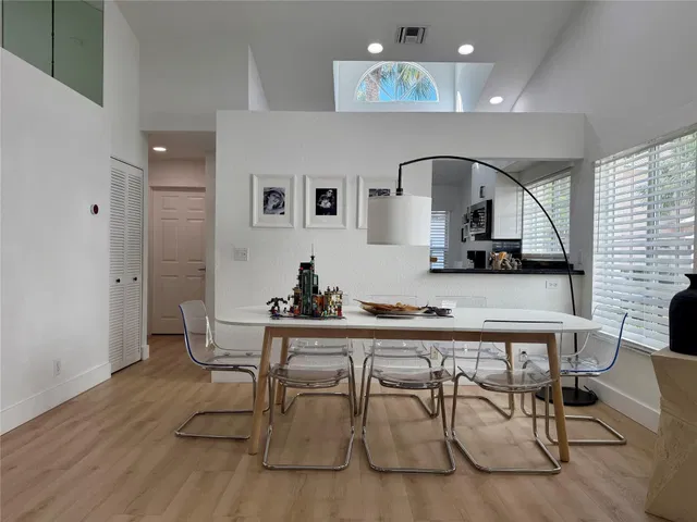 Residence photo 13