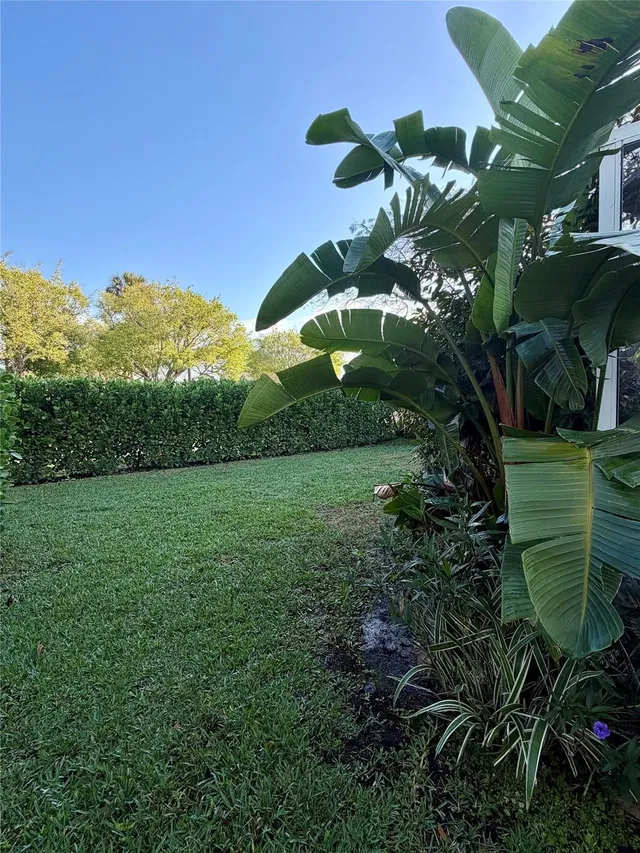 Residence photo 32