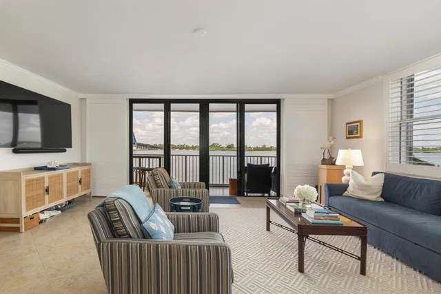 2860 S Ocean Palm Beach Unit 106 photo 7