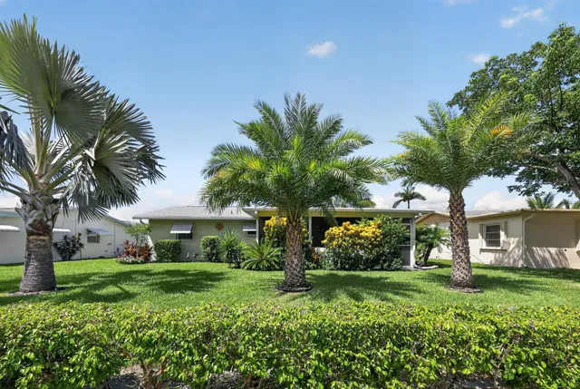Residence photo 6