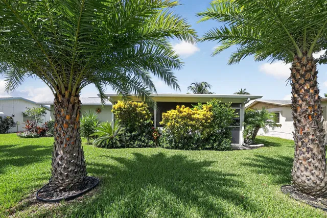 Residence photo 8