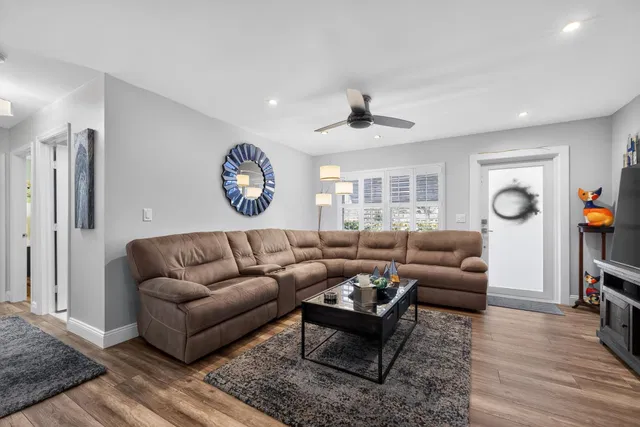 Residence photo 14