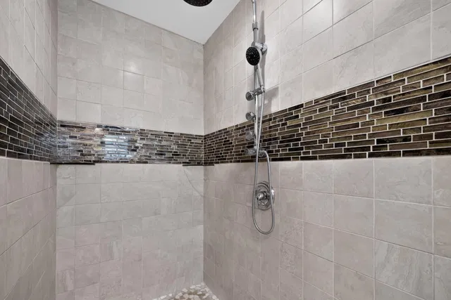 Residence photo 25