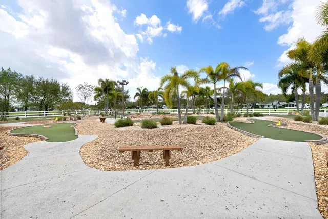 Residence photo 31