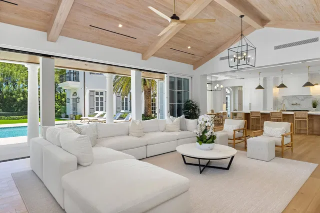 Estate Section Palm Beach Residence photo 14