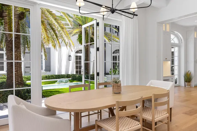 Estate Section Palm Beach Residence photo 17