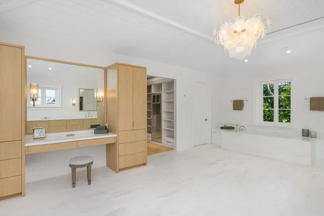 Estate Section Palm Beach Residence photo 24