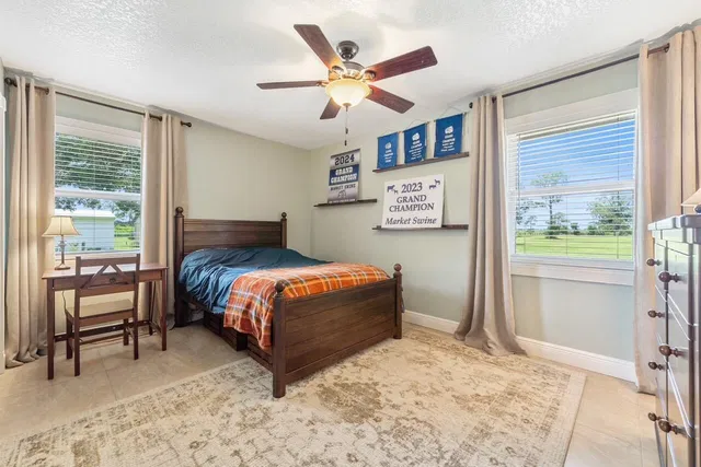 Residence photo 13