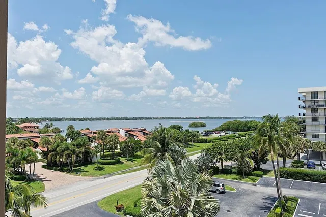 South Palm Beach Unit 4010 photo 3