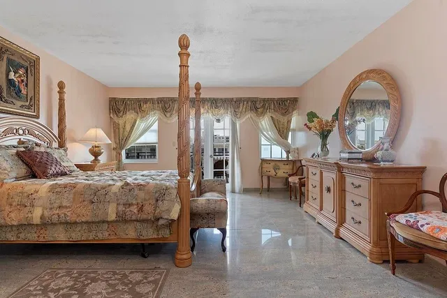 South Palm Beach Unit 4010 photo 18