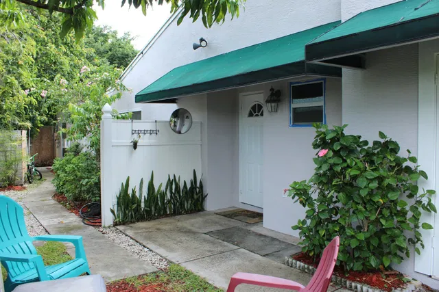 Residence photo 2