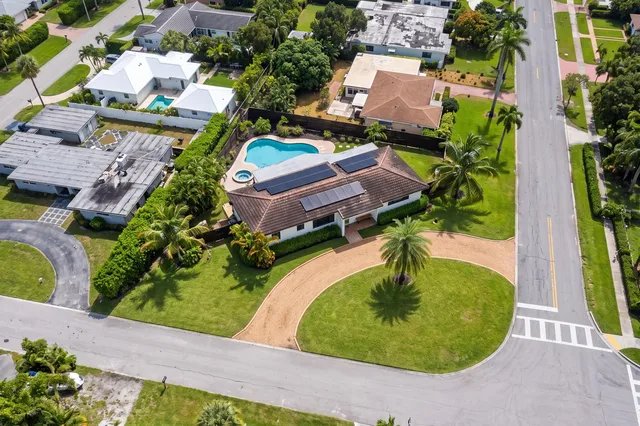 SoSo West Palm Beach Residence photo 5