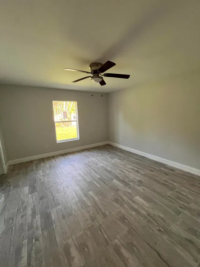 Residence photo 9