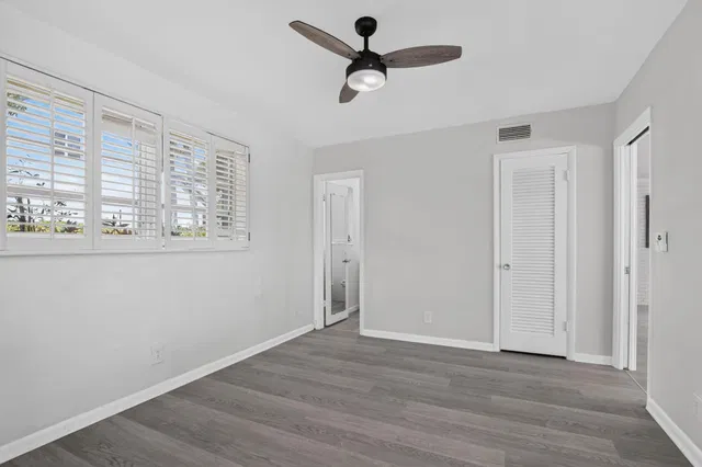Residence photo 15