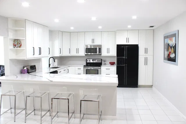 Eastpointe Country Club Residence photo 9