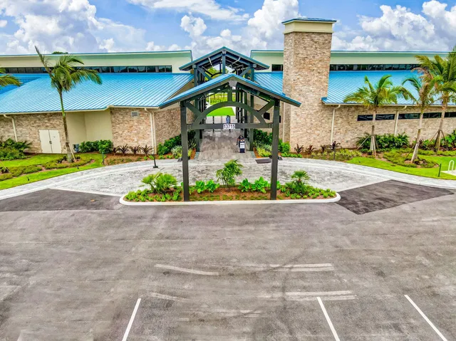 Eastpointe Country Club Residence photo 55
