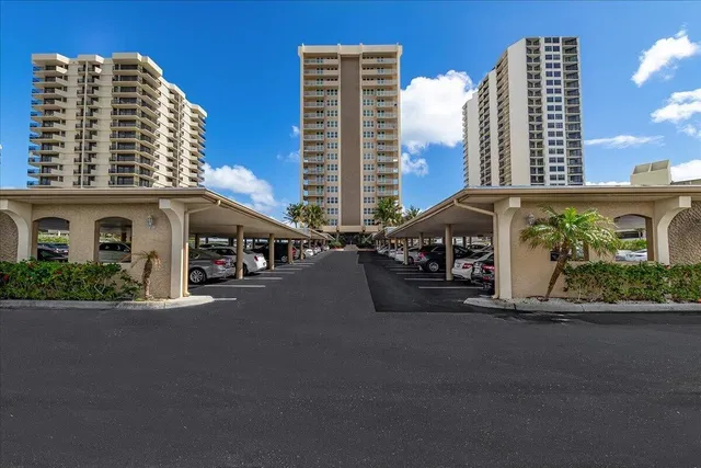 Singer Island Unit 706 photo 2