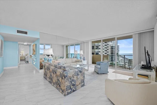 Singer Island Unit 706 photo 11