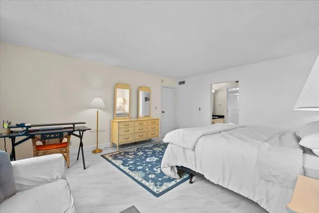 Singer Island Unit 706 photo 21